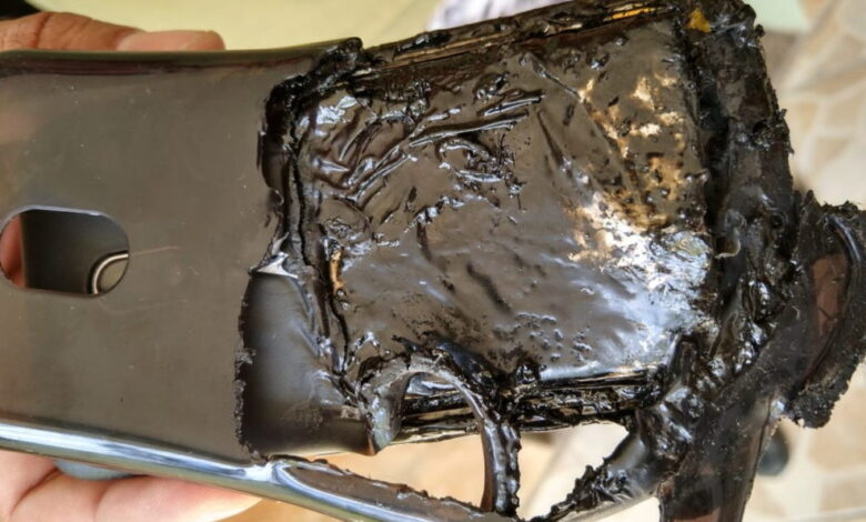 Quais são os riscos e como agir se o seu celular pegar fogo